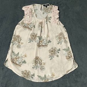 Charmed by Eve Womens Floral Blouse Pink Cream Flutter Lace Sleeveless Size S